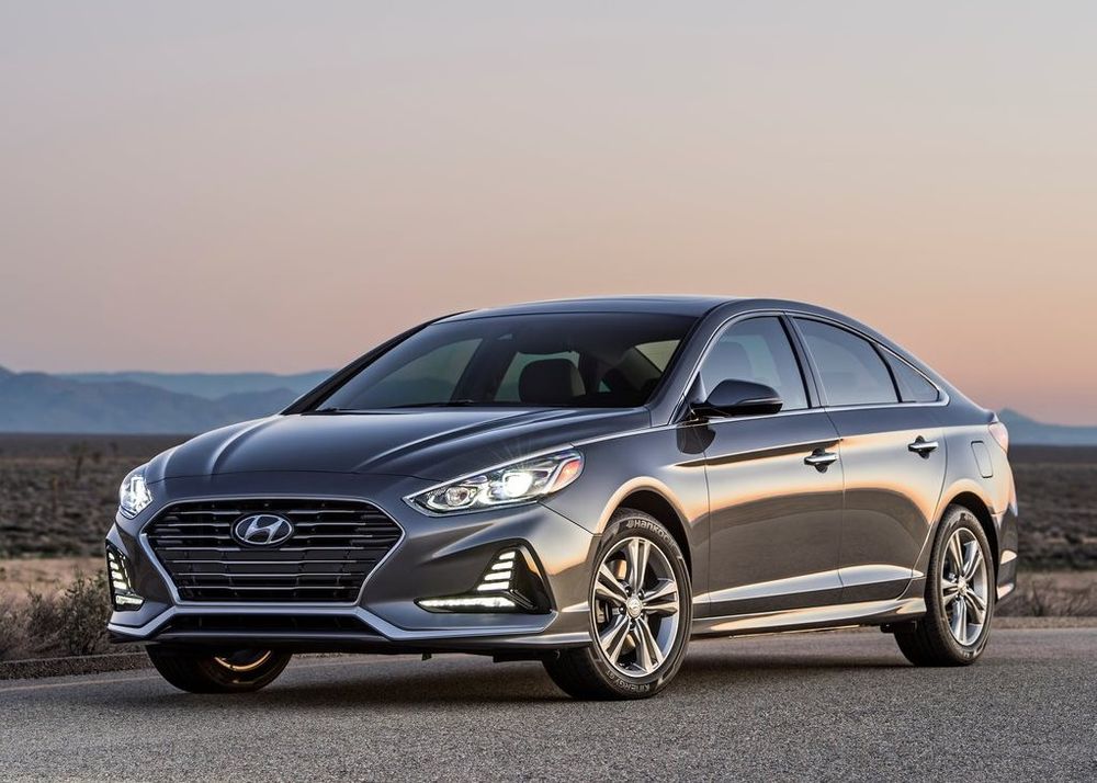 Hyundai Sonata Image Listing 2
