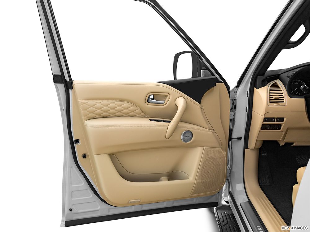 Infiniti QX80 Image Listing 2