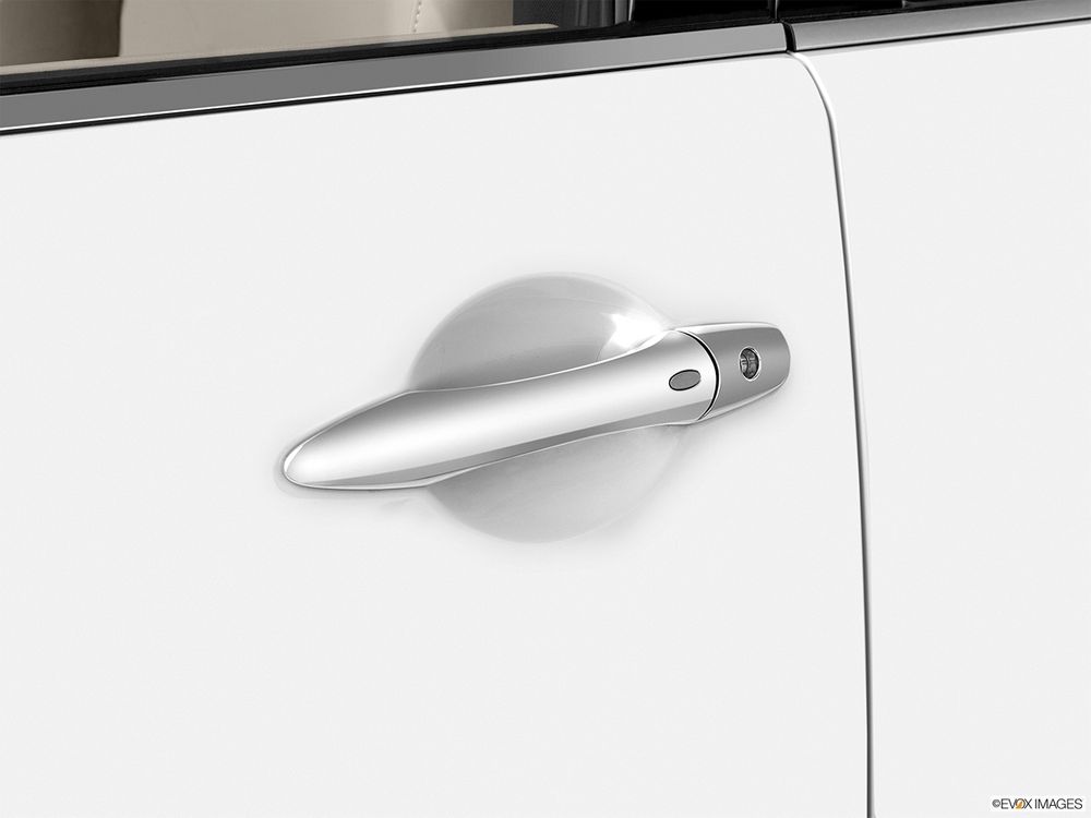 Infiniti QX80 Image Listing 7