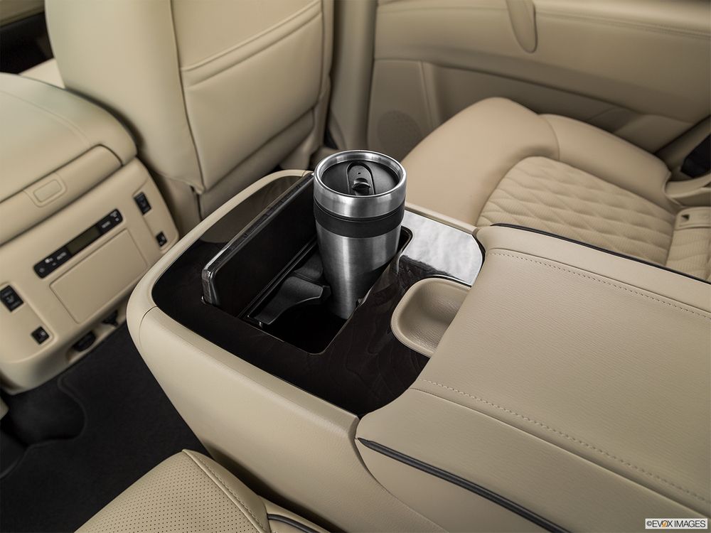 Infiniti QX80 Image Listing 43