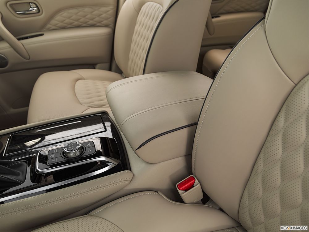 Infiniti QX80 Image Listing 51