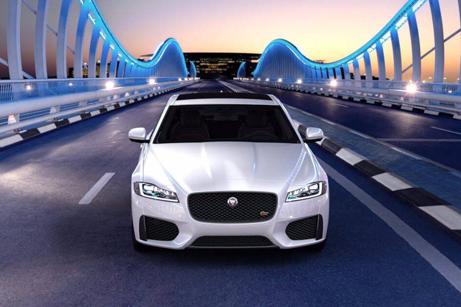 Jaguar E-Pace Image Listing 2