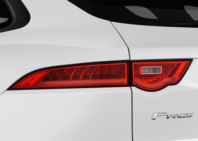 Jaguar F-Pace Image Listing 11