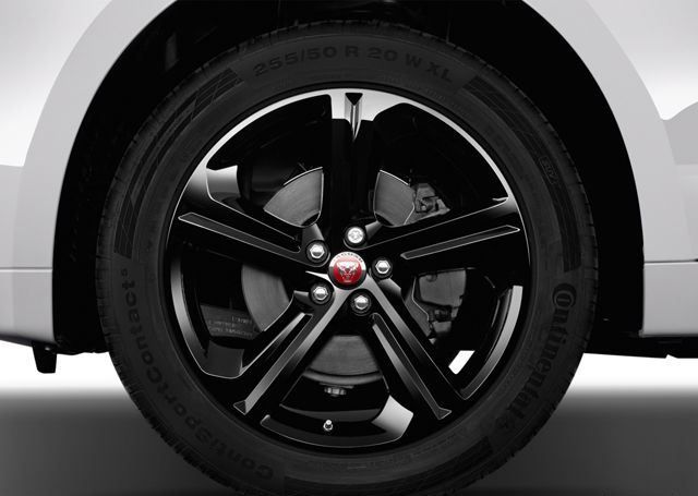 Jaguar F-Pace Image Listing 12
