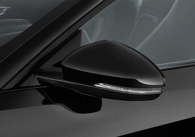 Jaguar F-Type Convertible Image Listing 9