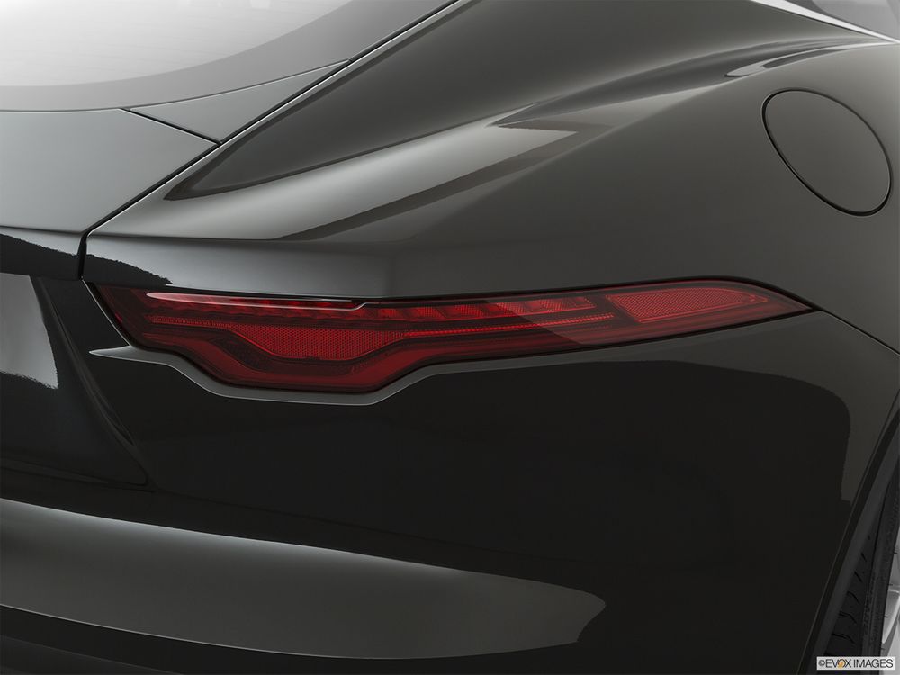 Jaguar F-Type Coupe Image Listing 13