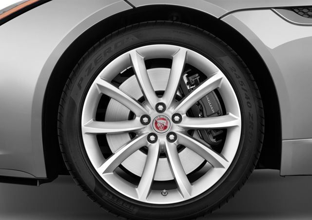 Jaguar F-Type Coupe Image Listing 24