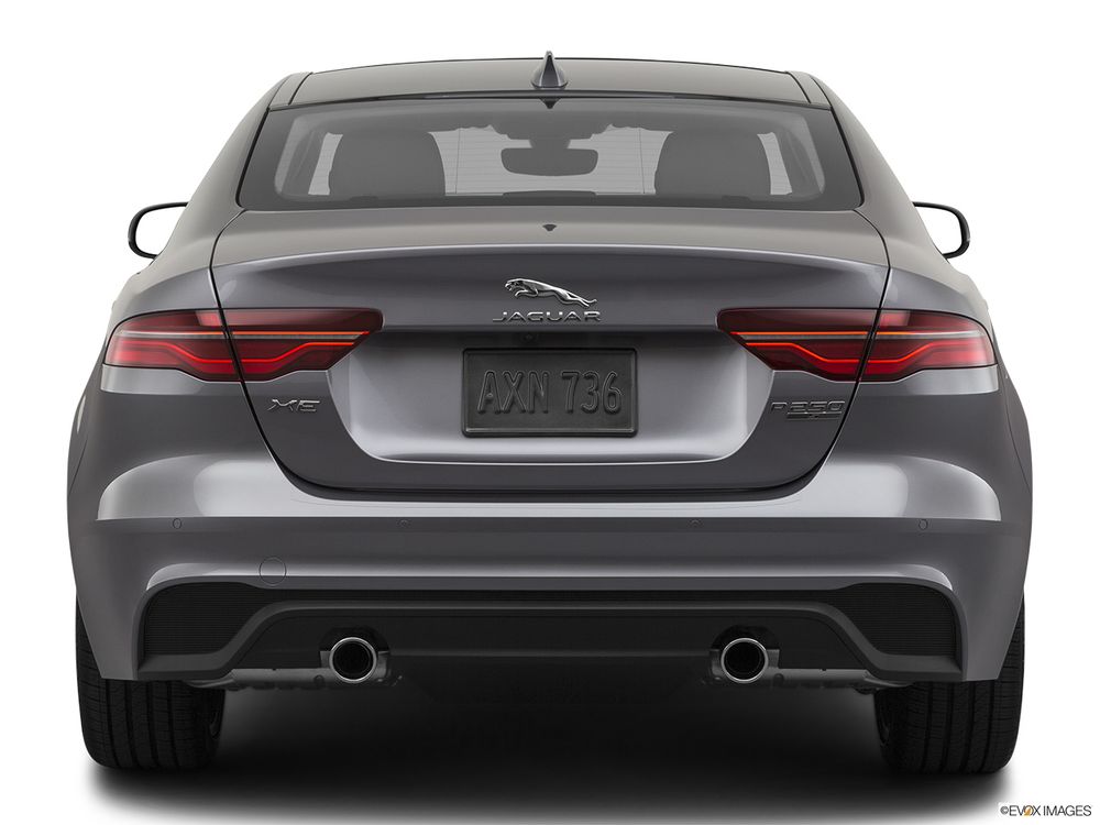 Jaguar XE Image Listing 6