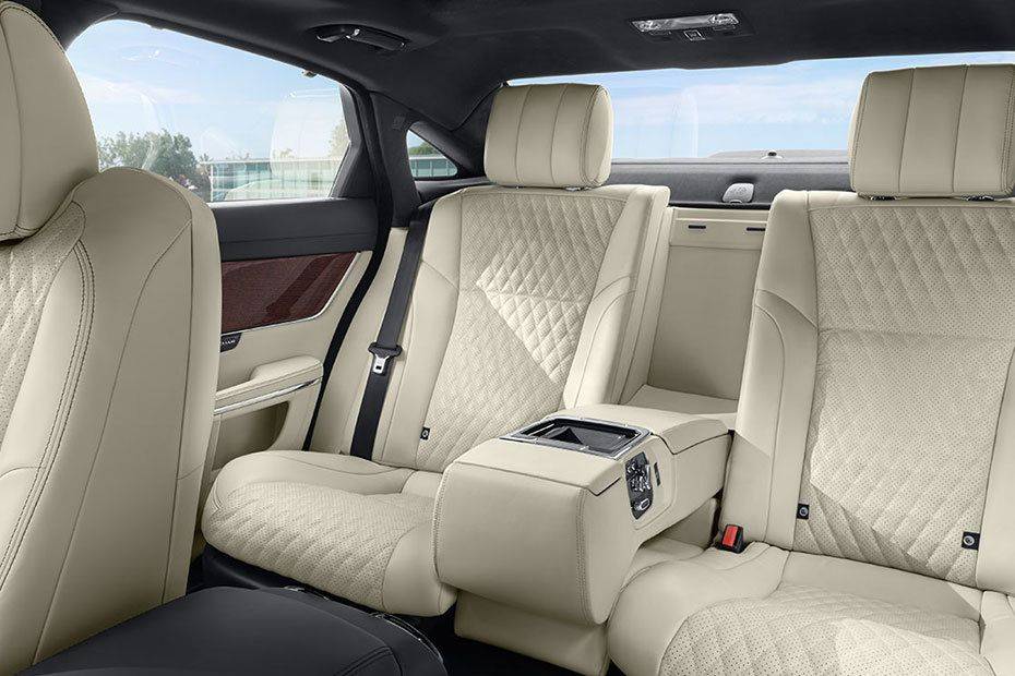 Jaguar XJ Image Listing 5