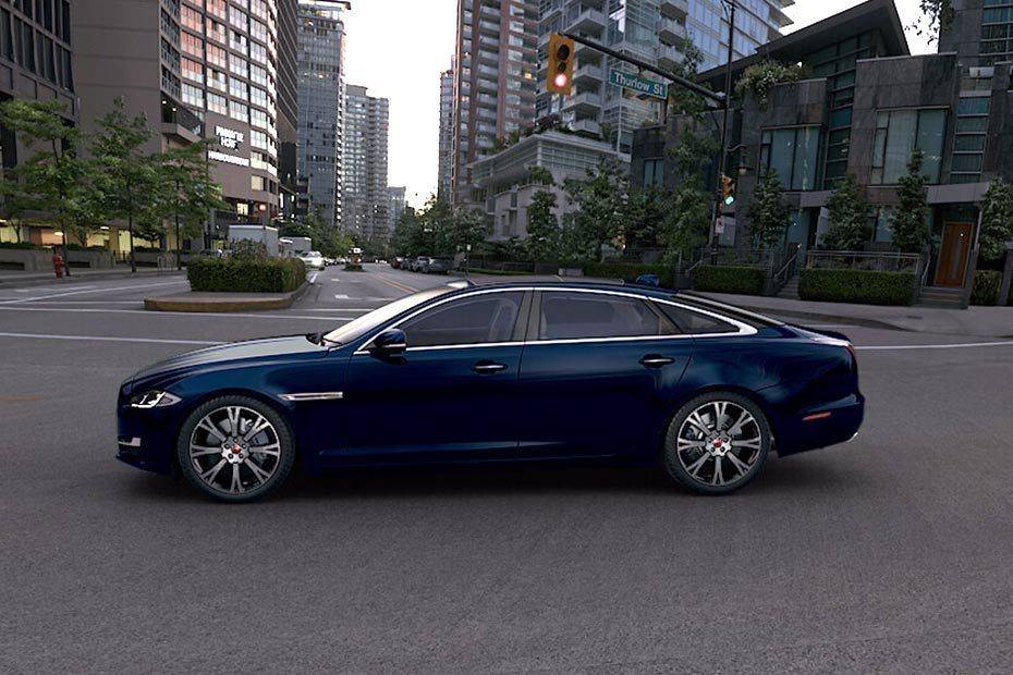 Jaguar XJ Image Listing 6