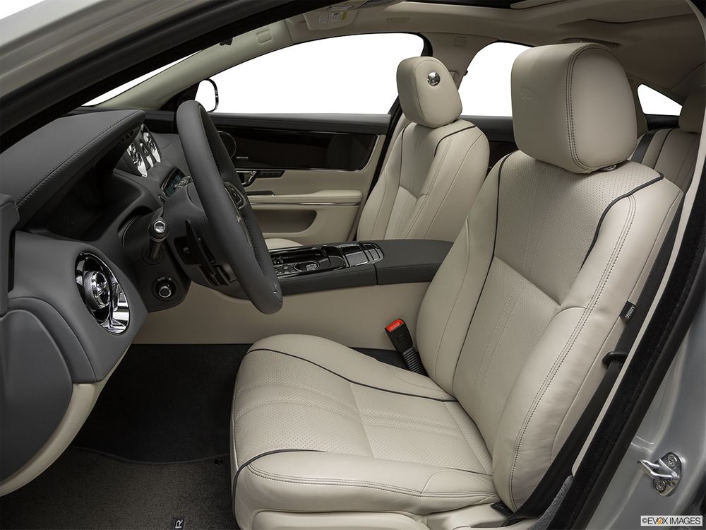 Jaguar XJ Image Listing 12