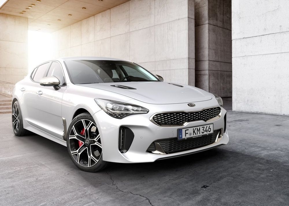Kia Stinger Image Listing 2