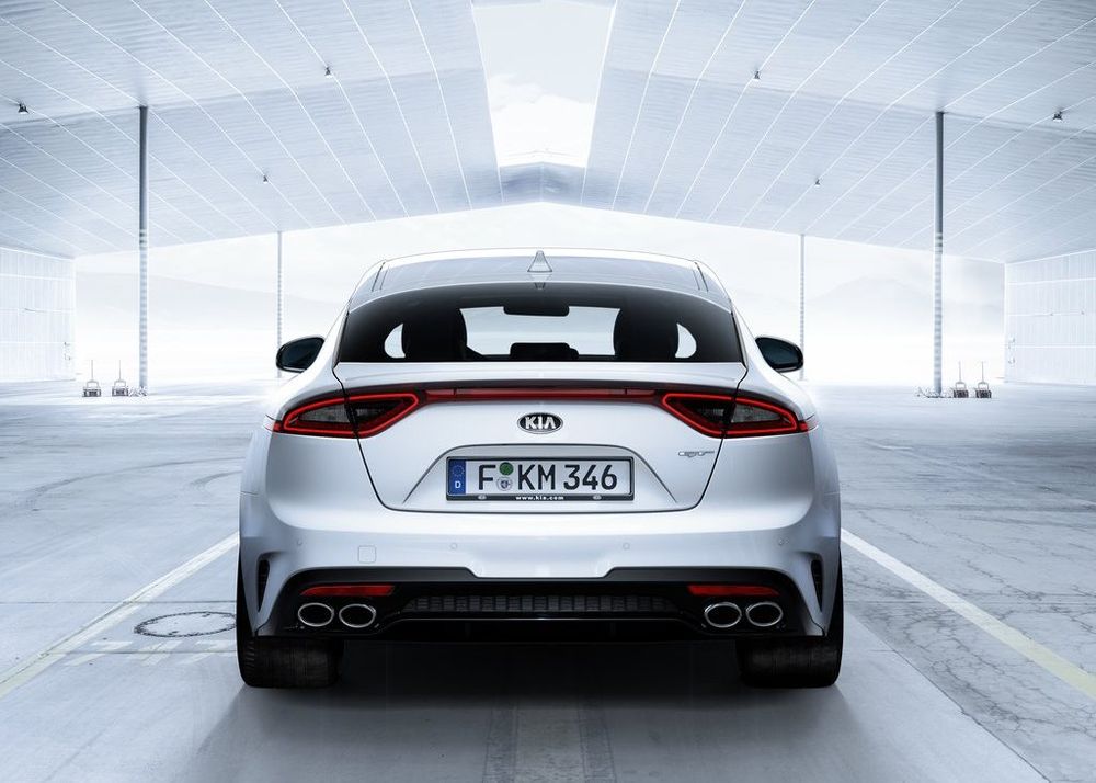 Kia Stinger Image Listing 5