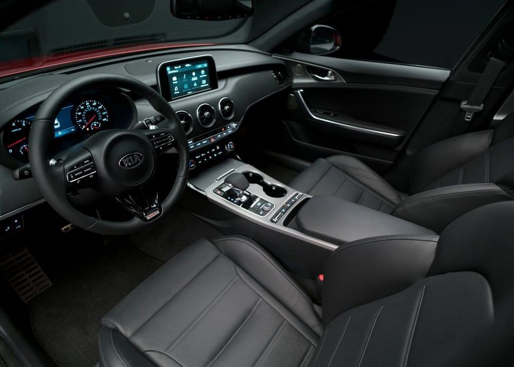 Kia Stinger Image Listing 9