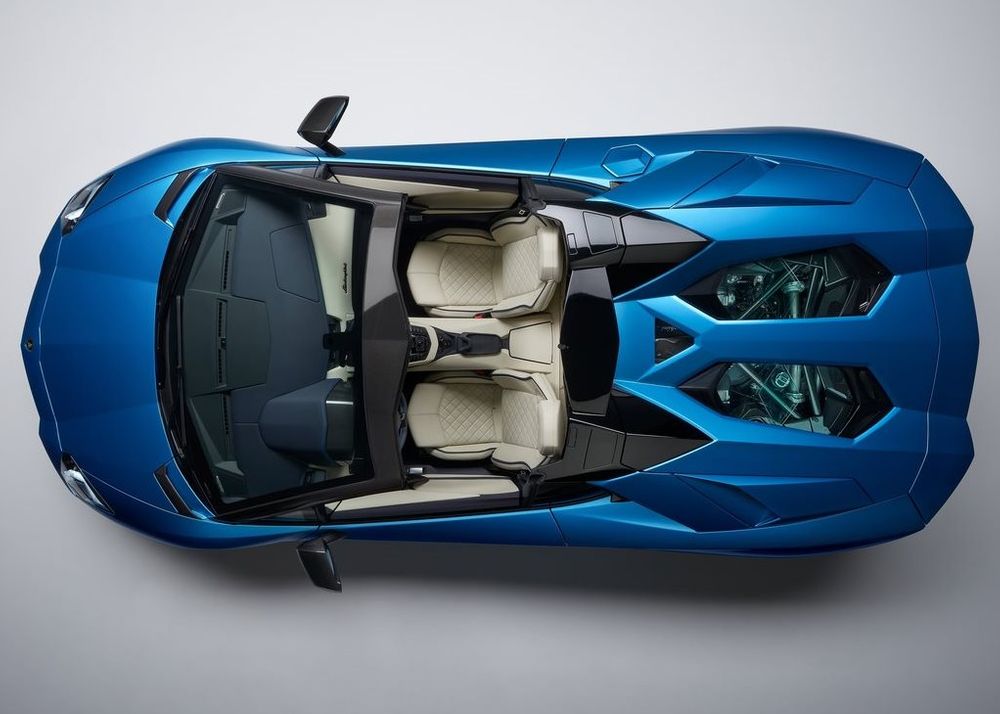 Lamborghini Aventador S Roadster Image Listing 5