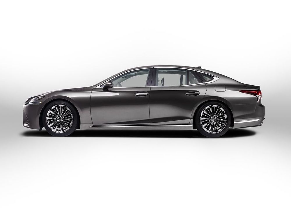 Lexus LS Image Listing 2
