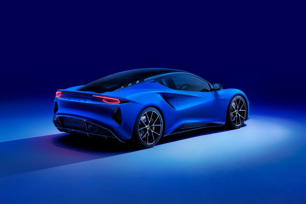 Lotus Emira Image Listing 4