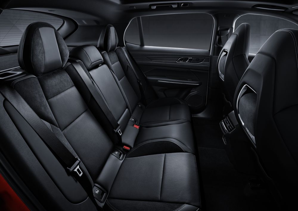 Lynk & Co 1 Image Listing 7