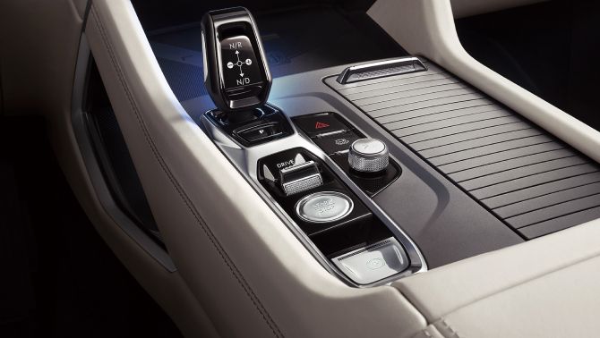 Lynk & Co 9 Image Listing 8