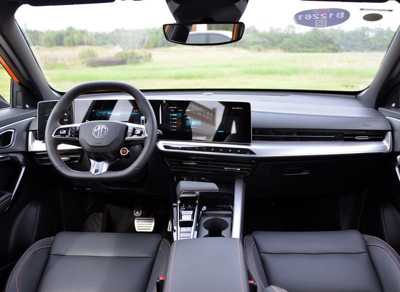 MG One Image Listing 6