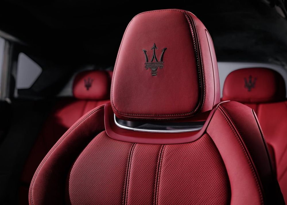 Maserati Levante Image Listing 7
