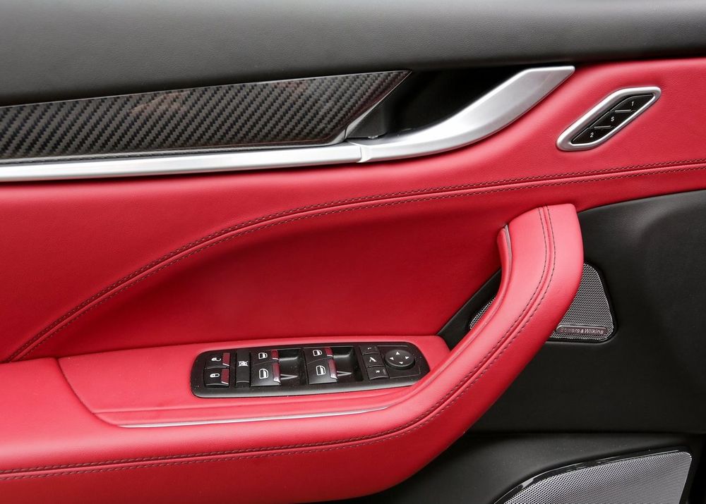 Maserati Levante Image Listing 8