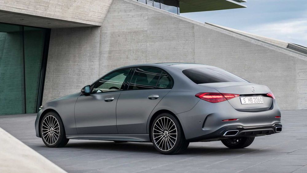 Mercedes-Benz C-Class Image Listing 4