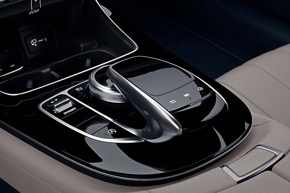 Mercedes-Benz E-Class Cabriolet Image Listing 3