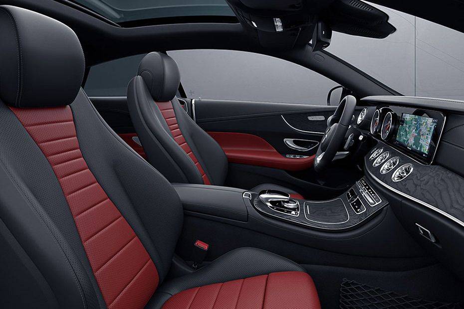 Mercedes-Benz E-Class Cabriolet Image Listing 4
