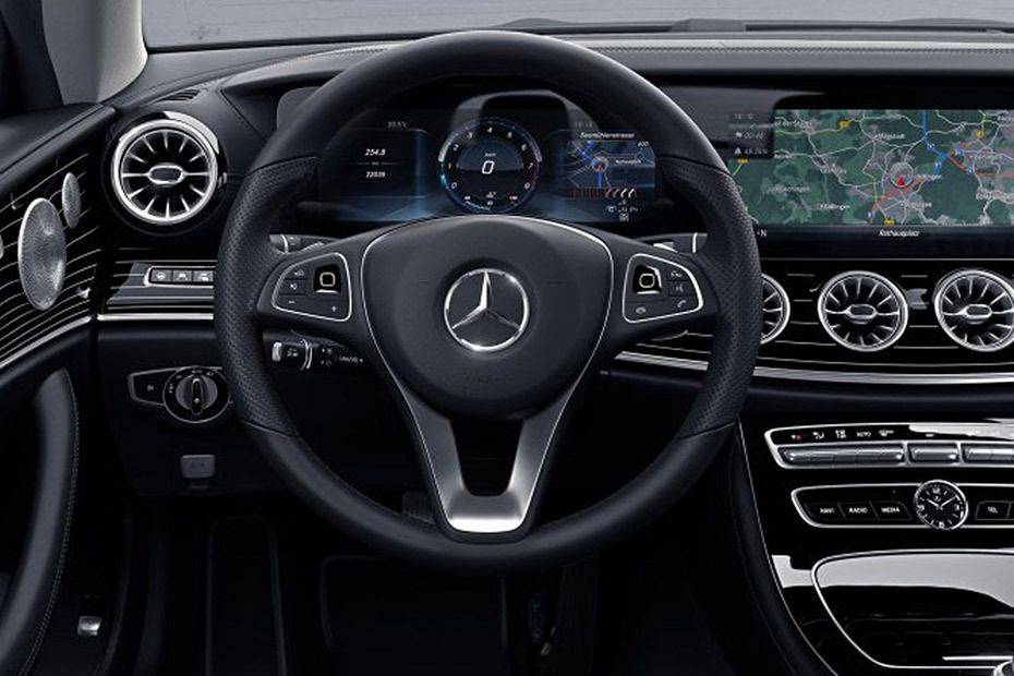 Mercedes-Benz E-Class Cabriolet Image Listing 8