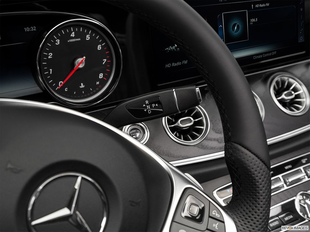 Mercedes-Benz E-Class Cabriolet Image Listing 3
