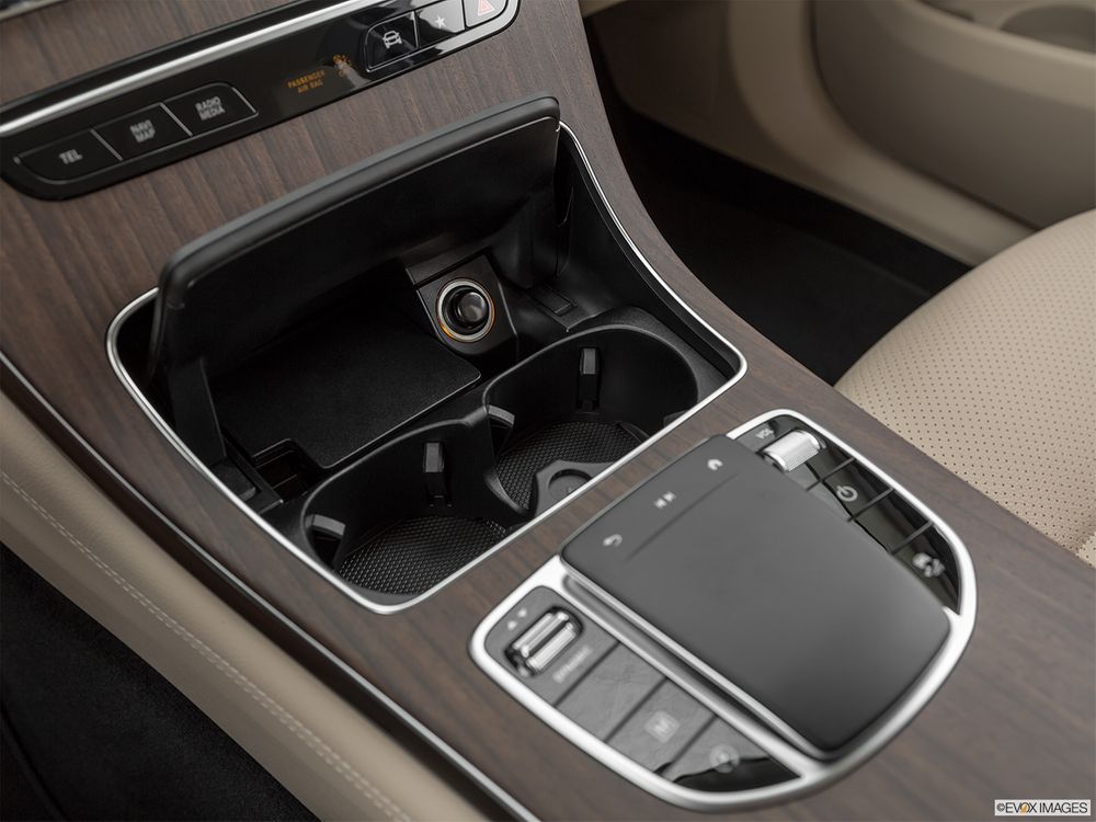 Mercedes-Benz GLC-Class Image Listing 16