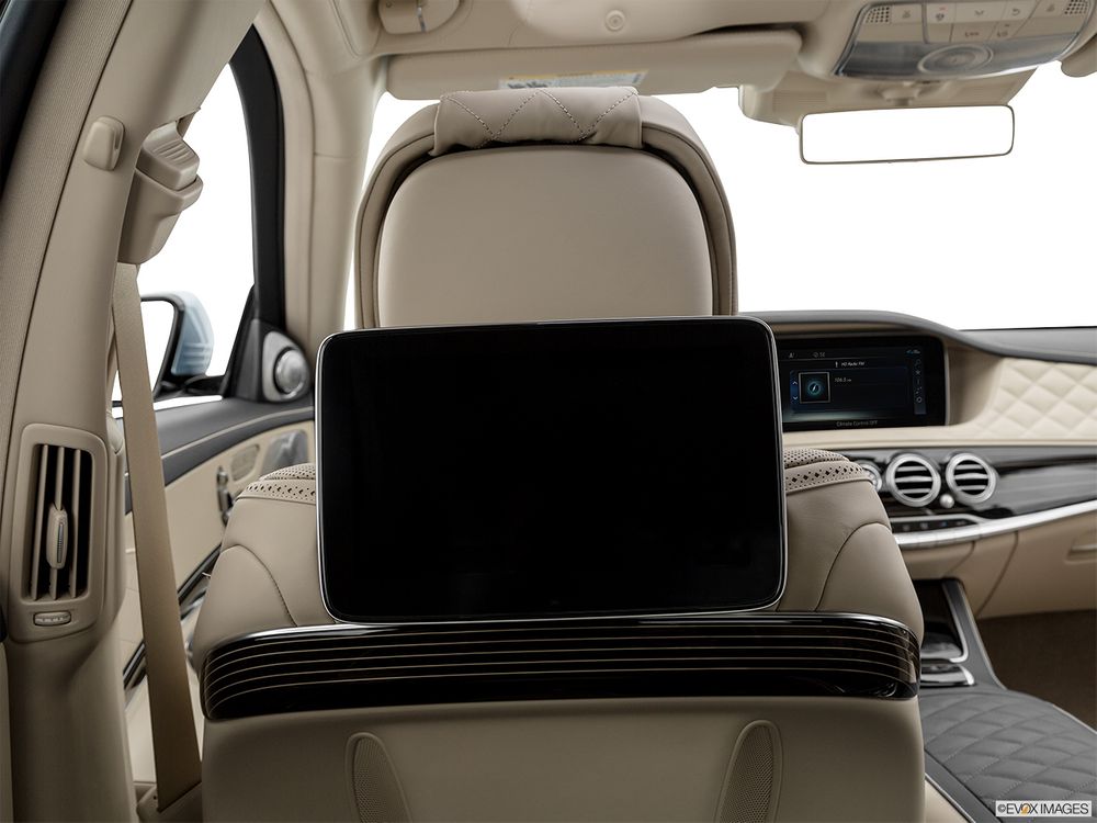 Mercedes-Benz Maybach Image Listing 16