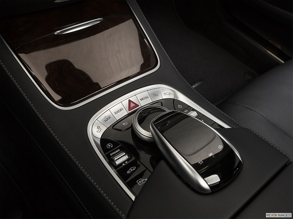 Mercedes-Benz S-Class Image Listing 10