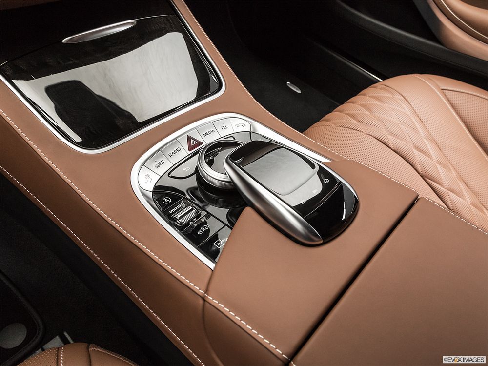Mercedes-Benz S-Class Coupe Image Listing 17
