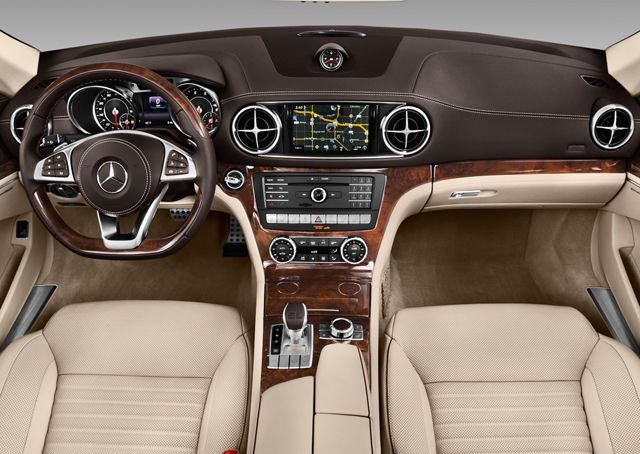 Mercedes-Benz SL-Class Image Listing 11