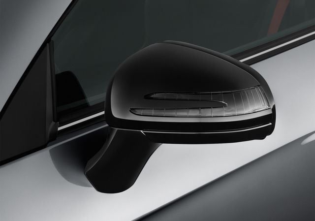 Mercedes-Benz SLC Image Listing 9