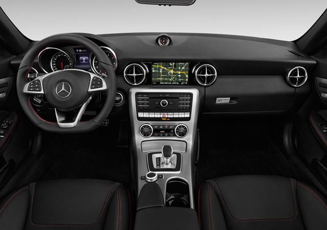 Mercedes-Benz SLC Image Listing 15
