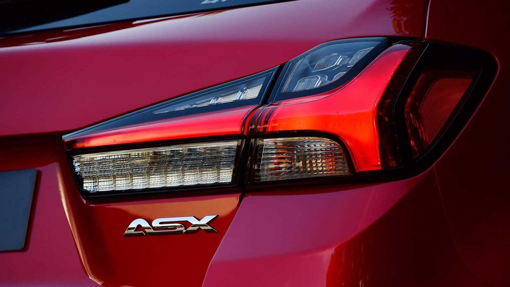 Mitsubishi ASX Image Listing 9