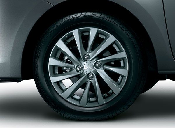 Mitsubishi Attrage Image Listing 11