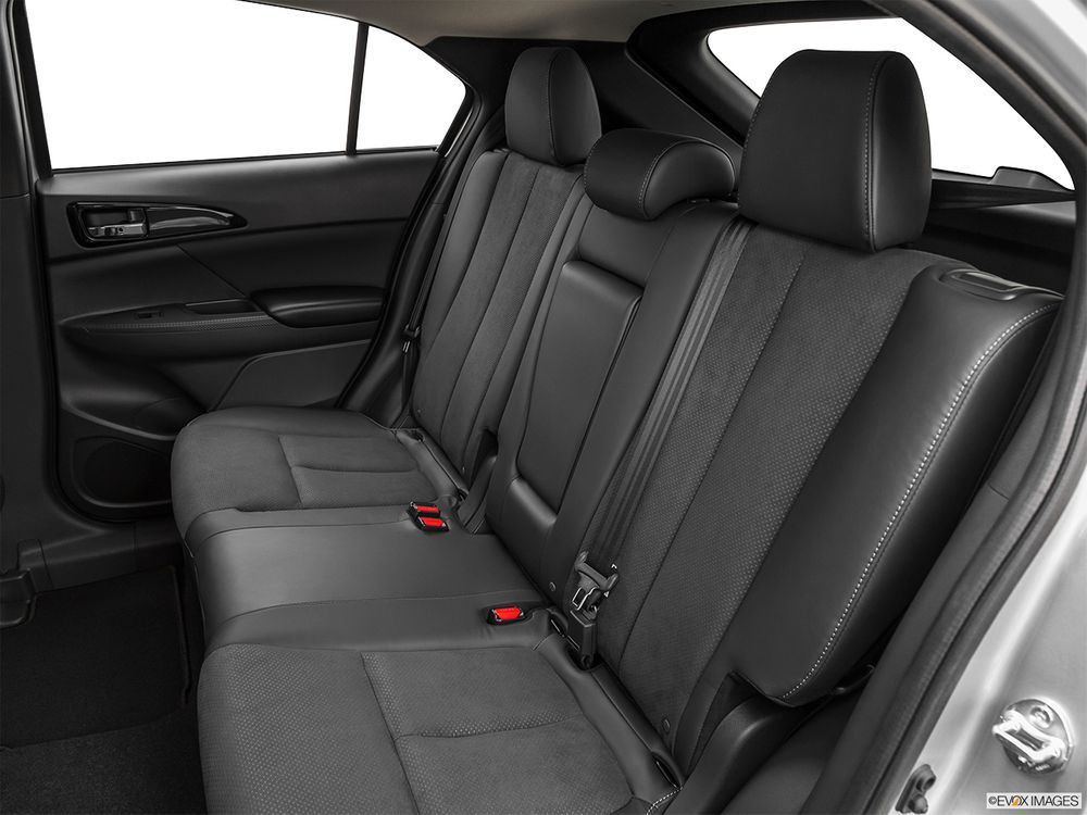 Mitsubishi Eclipse Cross Image Listing 15