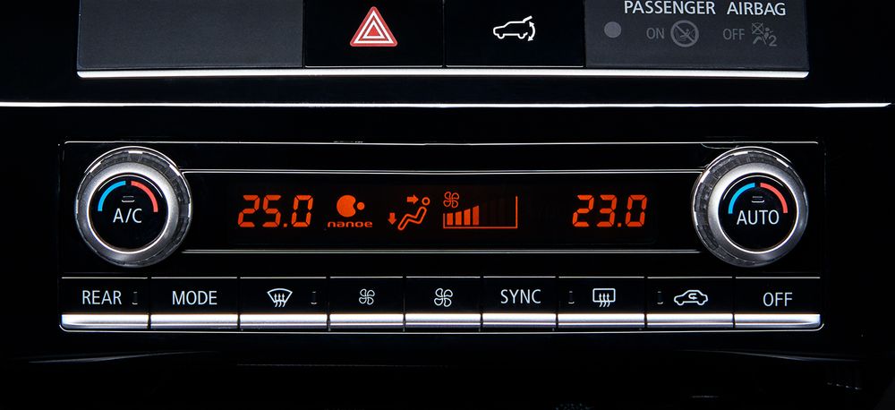 Mitsubishi Montero Sport Image Listing 11