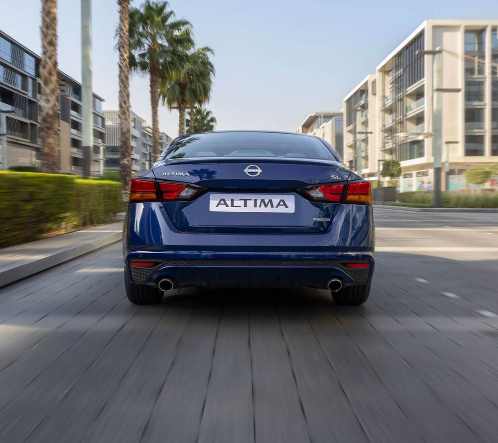 Nissan Altima Image Listing 3