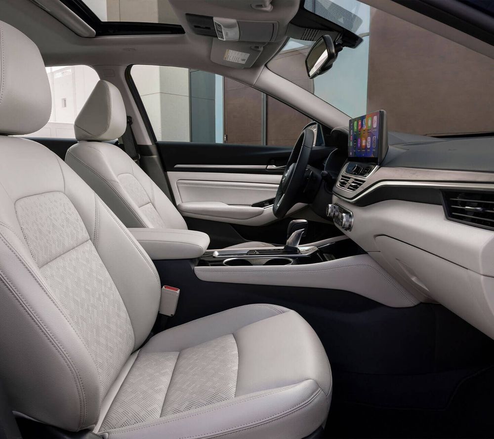 Nissan Altima Image Listing 5