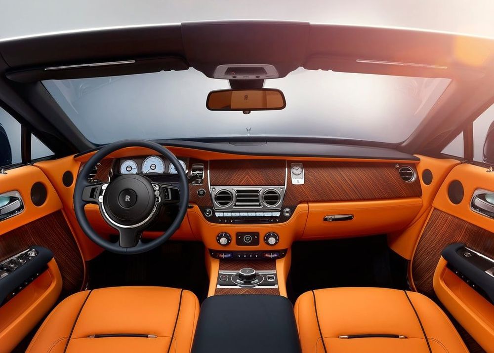 Rolls Royce Dawn Image Listing 3