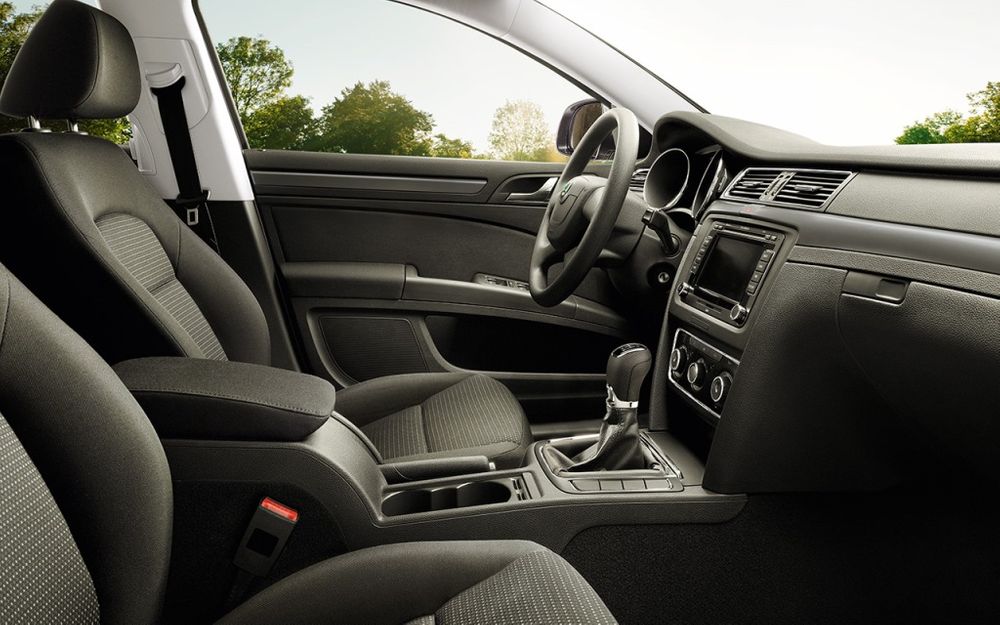 Skoda Superb Image Listing 2