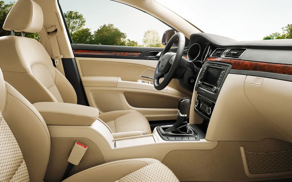 Skoda Superb Image Listing 4