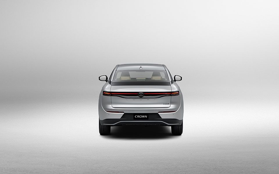 Toyota Crown Image Listing 5