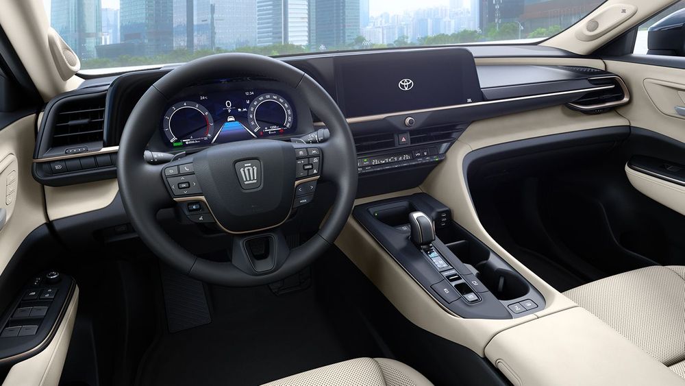 Toyota Crown Image Listing 9