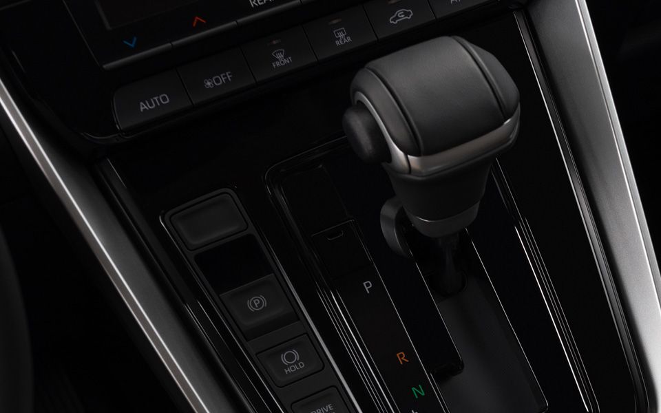 Toyota Innova Image Listing 15